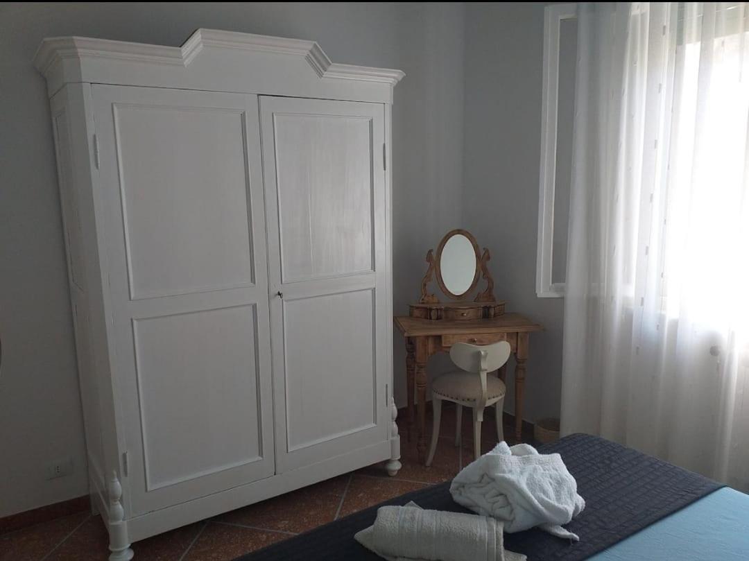 Dimora Casabianca B&B And Family Relais Tirrenia Esterno foto