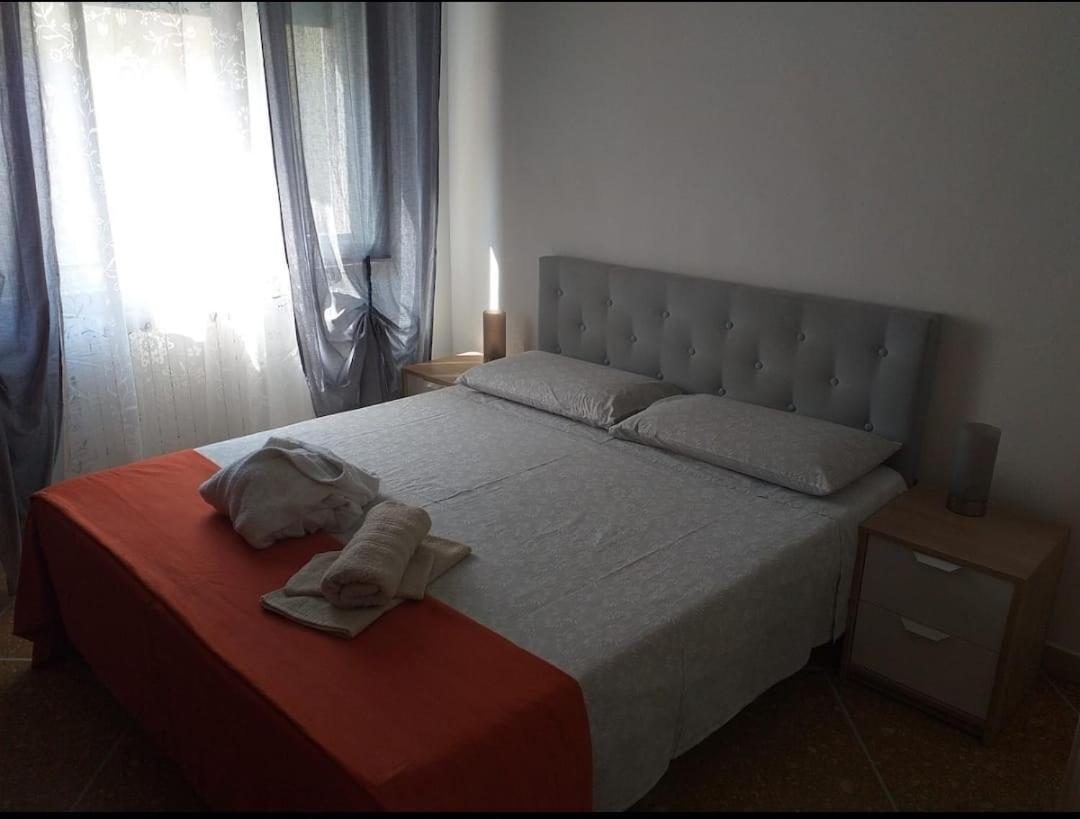 Dimora Casabianca B&B And Family Relais Tirrenia Esterno foto
